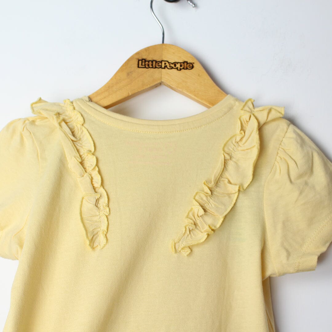 Fancy Yellow Themed Girls T-Shirt T-Shirt Iluvlittlepeople 
