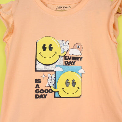 Attractive Peach Themed Girls T-Shirt T-Shirt Iluvlittlepeople 