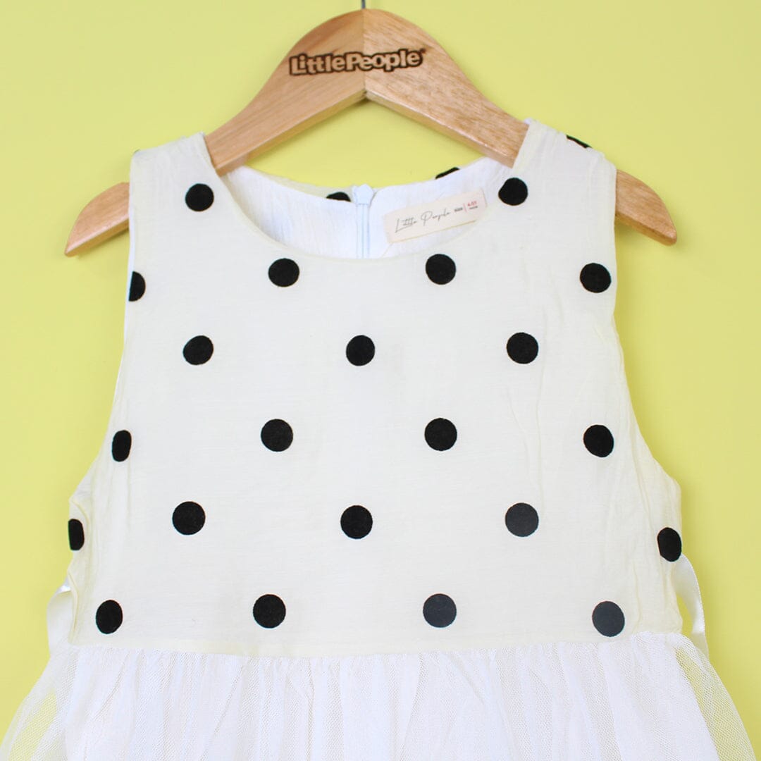 Stylish Creamy White Themed Girls Frock Set Frock Iluvlittlepeople 