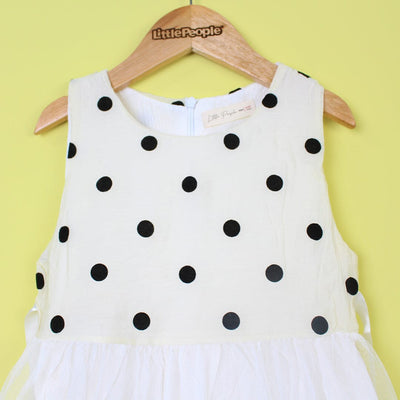 Stylish Creamy White Themed Girls Frock Set Frock Iluvlittlepeople 