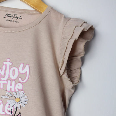 Decent Beige Themed Girls T-Shirt T-Shirt Iluvlittlepeople 
