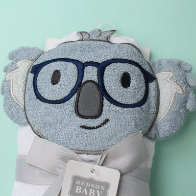 Cozy Hooded Baby Towel - Little People Gears Towels Iluvlittlepeople 