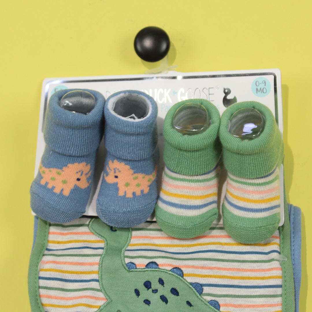 Decent Comfy Bibs & Socks Set - Little People Gears Bibs Set Iluvlittlepeople 