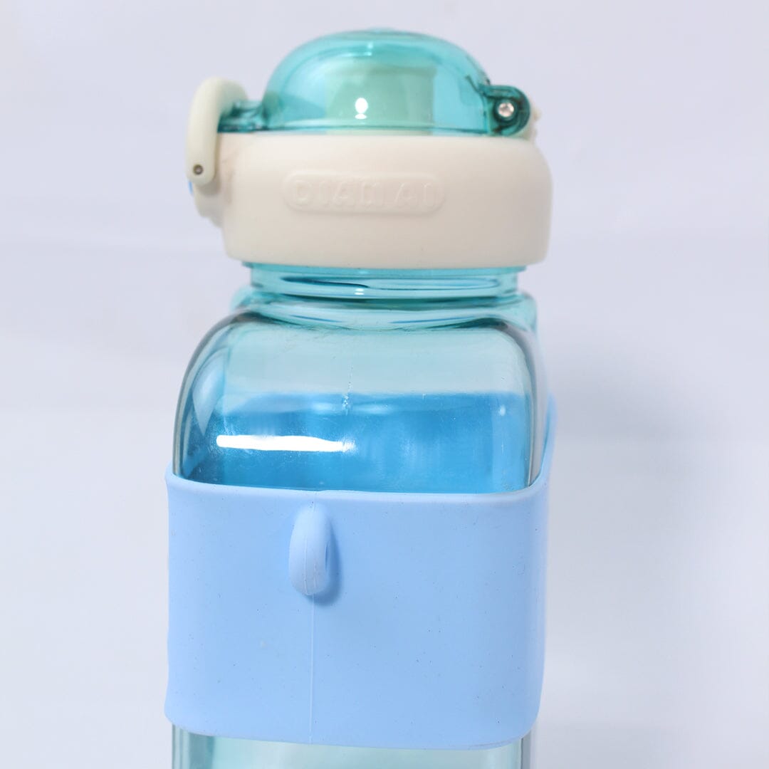 Stylish Water Bottle For Kids - Little People Gears Water Bottle Iluvlittlepeople 