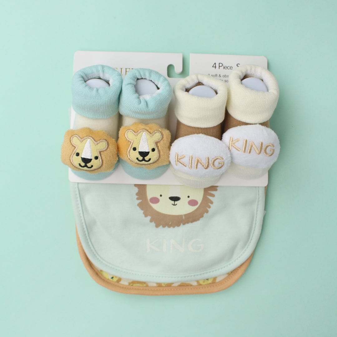 Decent Comfy Bibs & Socks Set - Little People Gears Bibs Set Iluvlittlepeople 0-24 Months Multi Cotton