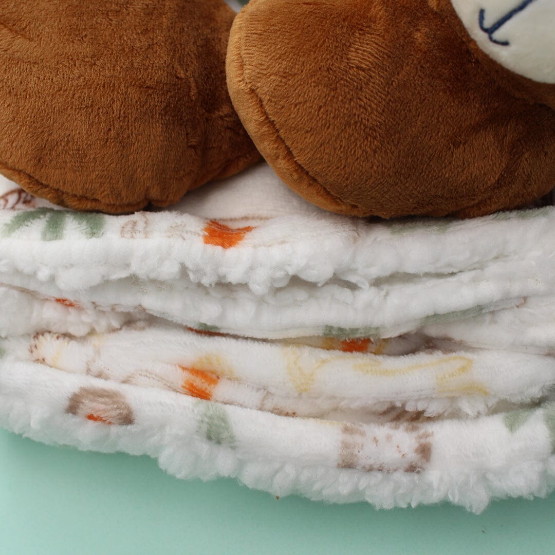 Cozy Baby Blanket & Character Pillow - Little People Gears Blankets Iluvlittlepeople 