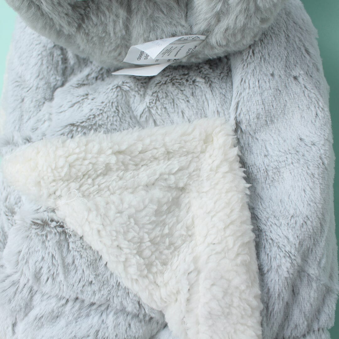 Cozy Baby Blanket & Character Pillow - Little People Gears Blankets Iluvlittlepeople 