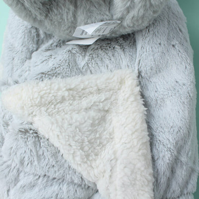 Cozy Baby Blanket & Character Pillow - Little People Gears Blankets Iluvlittlepeople 