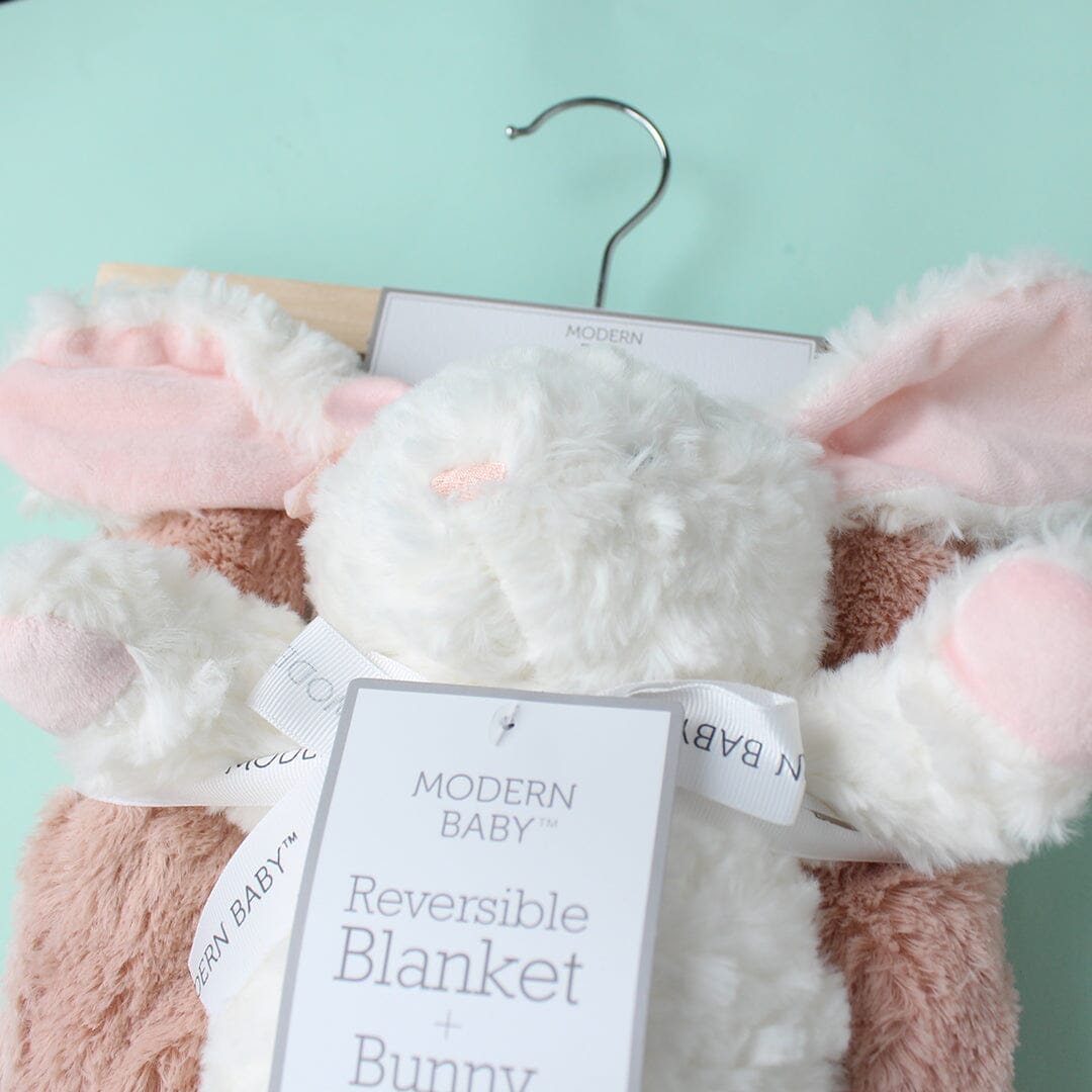 Cozy Baby Blanket & Character Pillow - Little People Gears Blankets Iluvlittlepeople 