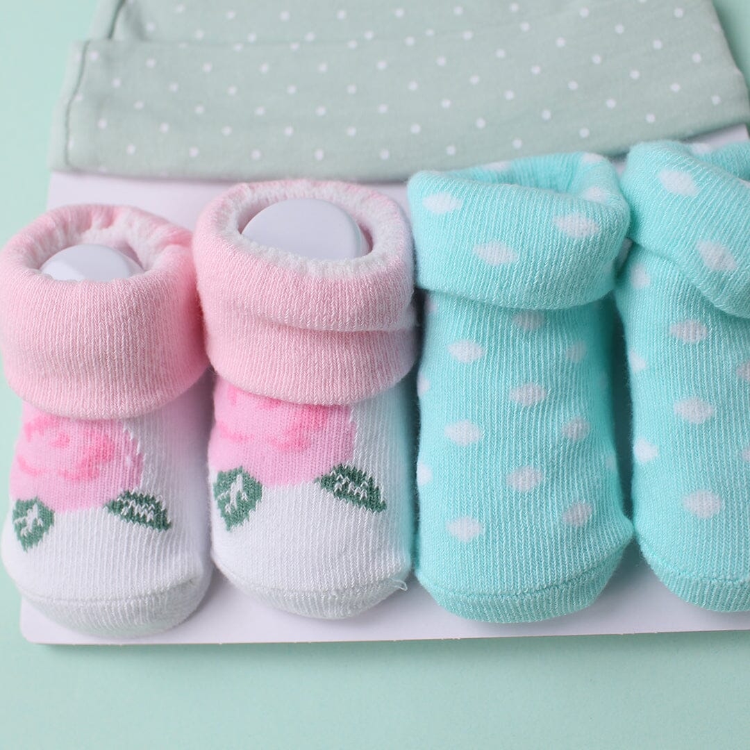 Modern Caps & Socks Set - Little People Gears Caps Iluvlittlepeople 