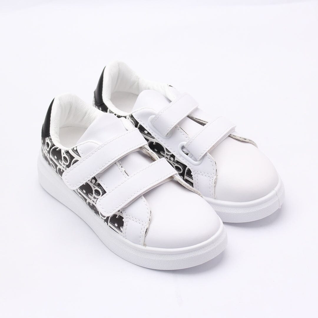 Quirky White Little People Kids Sneaker Sneaker Iluvlittlepeople 