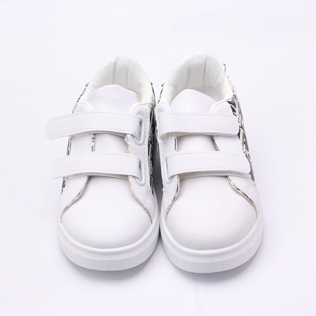 Quirky White Little People Kids Sneaker Sneaker Iluvlittlepeople 