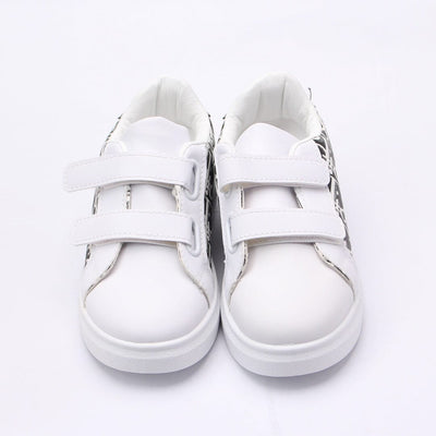 Quirky White Little People Kids Sneaker Sneaker Iluvlittlepeople 