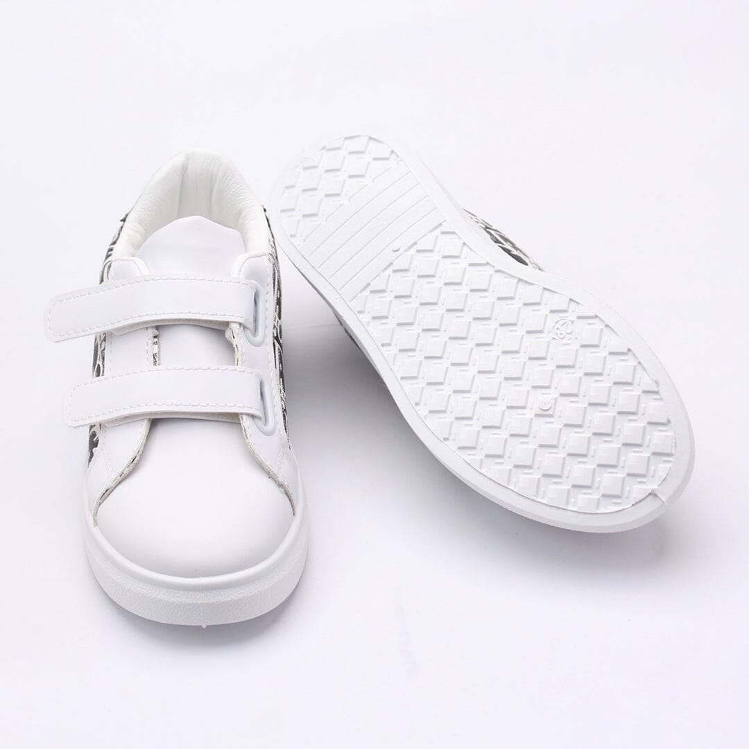 Quirky White Little People Kids Sneaker Sneaker Iluvlittlepeople 