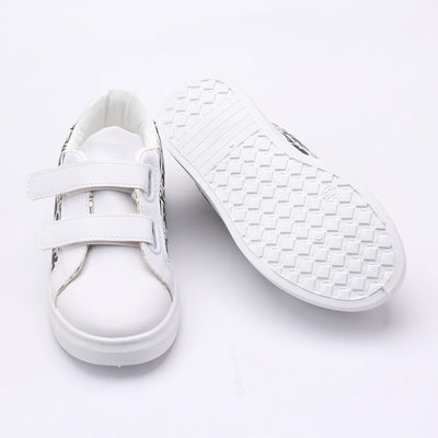 Quirky White Little People Kids Sneaker Sneaker Iluvlittlepeople 