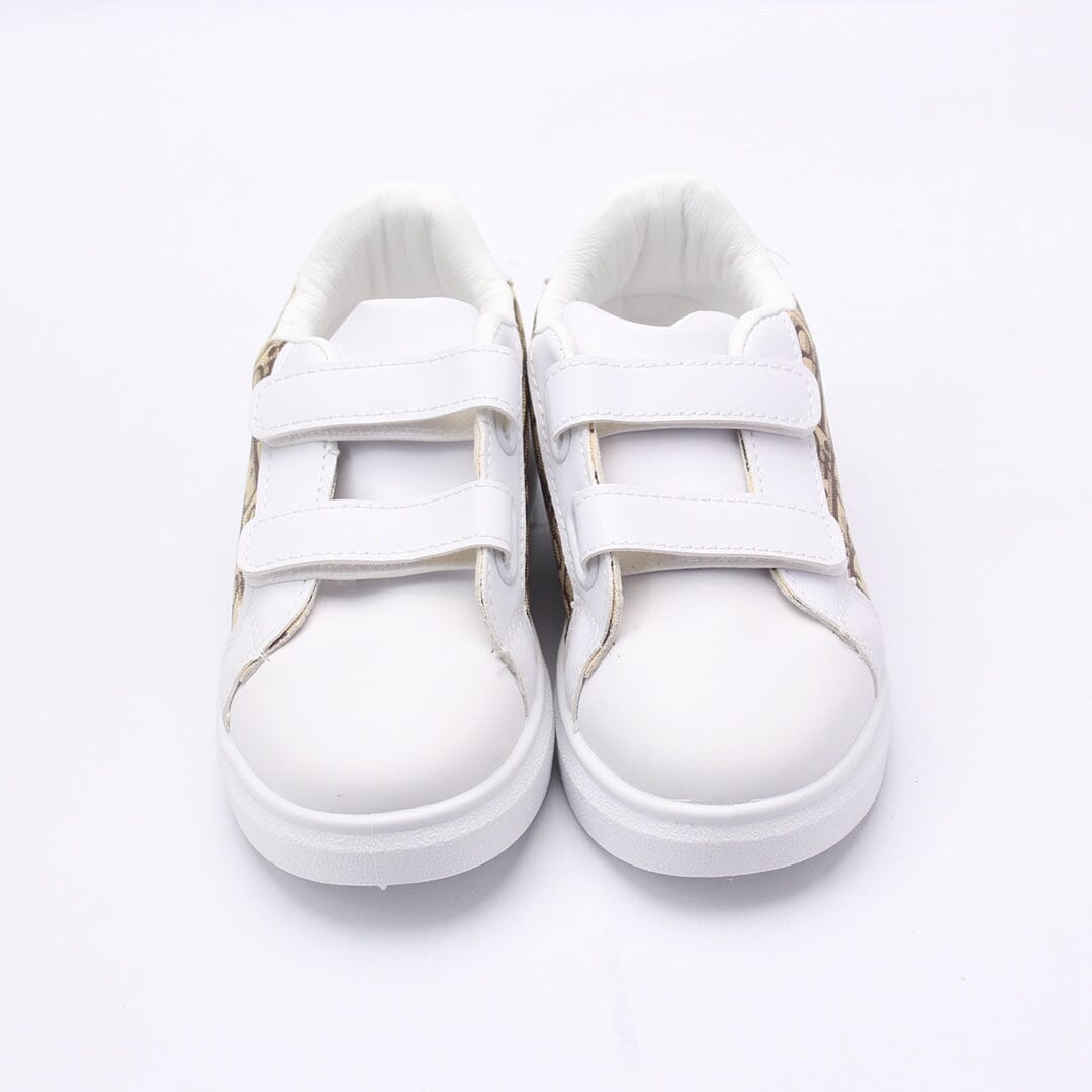 Quirky White Little People Kids Sneaker Sneaker Iluvlittlepeople 